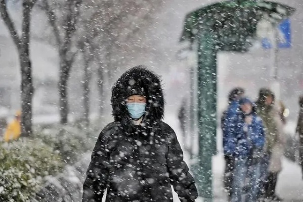10省将现暴雪或大暴雪,今冬最强雨雪来袭,多地进入备战状态 10省将现暴雪或大暴雪,今冬最强雨雪来袭,多地进入备战状态